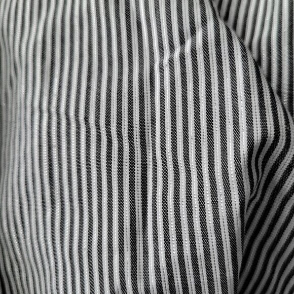 NWOT Xhilaration Long Sleeve Gray White Silver Striped Lace Up Tie Crop Top - Picture 7 of 8